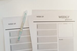 How to Set Realistic Weekly Goals That Boost Your Productivity